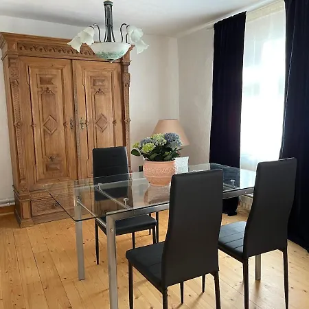 Ehemaliges Wein Chateau Apartment Winningen