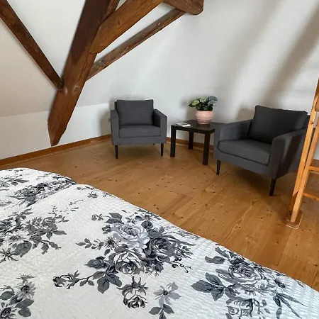 Ehemaliges Wein Chateau Apartment