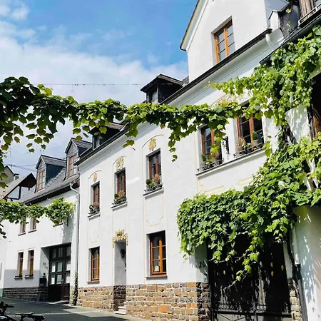 Ehemaliges Wein Chateau Apartment